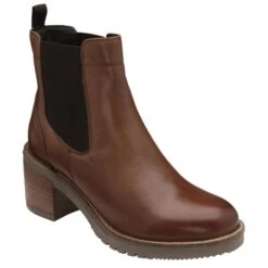 Tan Leather Bray Pull-On Ankle Boots | Ravel